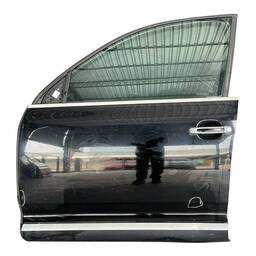 PORTA DIANTEIRA ESQUERDA PORSCHE CAYENNE 2003 A 2010 LIMPA