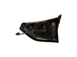 LANTERNA TRASEIRA ESQUERDA TRACKER 2020/ (MALA)