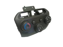 COMANDO AR  ONIX PRISMA TRACKER SONIC 2013/2019 5 BOTÕES