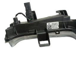 FAROL MILHA DIREITO DRL TRACKER 2021 A 2024