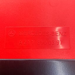 TRIÂNGULO SINALIZAÇÃO SEM SUPORTE MERCEDES-BENZ A2118900397