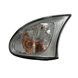 Pisca dianteiro esquerdo bmw 330i 2002 Com avaria