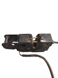 FECHADURA INF CAPO DIANT JETTA AMAROK PASSAT TIGUAN TOUAREG