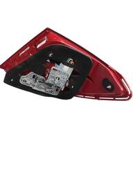 LANTERNA TRASE ESQUE MERCEDES CLASSE C 180 200 250 63  12/14