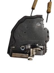 Fechadura Porta Traseira Direita Corolla 2009 a 2014 4 Pinos