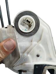 FECHADURA PORTA TR DI COROLLA 15/19 HILUX SW4 16/ CIVIC G10