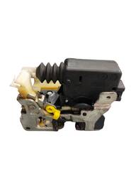 FECHADURA PORTA D.E CLIO SYMBOL SCENIC SANDERO L DUSTER 99/