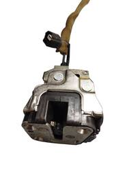 FECHADURA TRASEIRA DIREITA RENAULT MASTER 2021