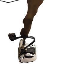 FECHADURA TRASEIRA DIREITA RENAULT MASTER 2021