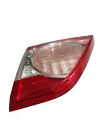 LANTERNA TRASEIRA DIREITA COROLLA 2012 A 2014 (MALA)