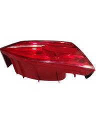 LANTERNA TRASEIRA ESQUERDA JETTA 2011 A 2014 (MALA) C/ LED