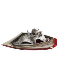 LANTERNA TRASEIRA ESQUERDA FOCUS SEDAN 2014 A 2015 (MALA)