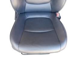 BANCO DIANTEIRO DIREITO CARONA COROLLA CROSS XRE 2022