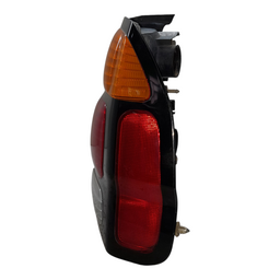 LANTERNA DIREITA PAJERO SPORT 2001 A 2005 COM DETALHE 