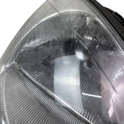 FAROL DIREITO FOCUS 2000 A 2003 (MANCHAS LENTE)