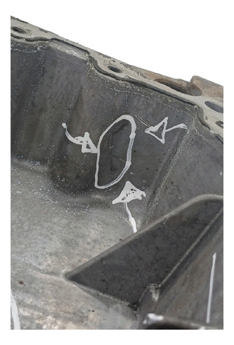 TAMPA DO CARTER AMAROK 2.0 SEM SENSOR COM DETALHE