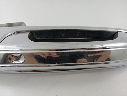 MAÇANETA EXTERNA DIANTEIRA LD DODGE RAM 2500 06/09 USADO