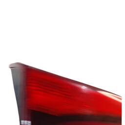 LANTERNA TRASEIRA ESQUERDA KICKS 2017 2018 A 2021 (MALA)