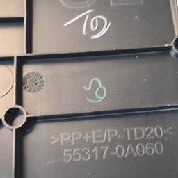 ACABAMENTO LATERAL ESQUERDO COROLLA CROSS XRE 2022 2.0