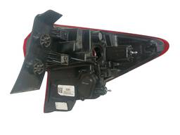 LANTERNA TRASEIRA ESQUERDA HB20 HATCH 2023/ (CANTO)