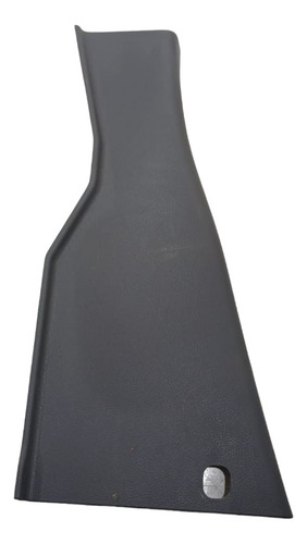 Moldura Inferior Traseira Direita Vw Amarok 2010/2016