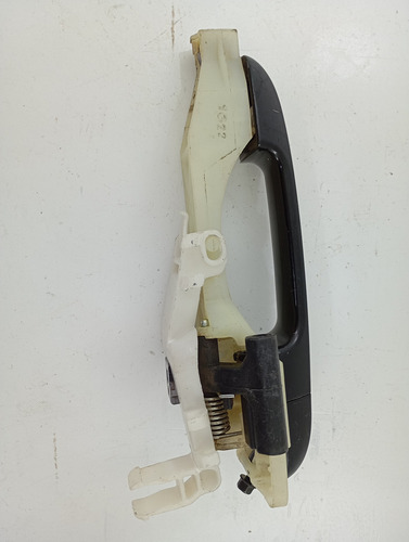 MAÇANETA EXTERNA DIANTEIRA LD  I30 08/09 USADO