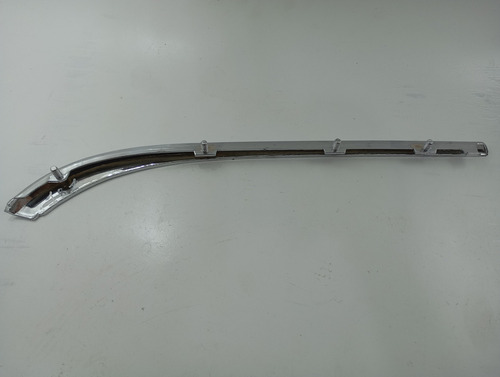 FRISO PARACHOQUE DIAN. LE GM OMEGA 93/98 USADO PARALELO