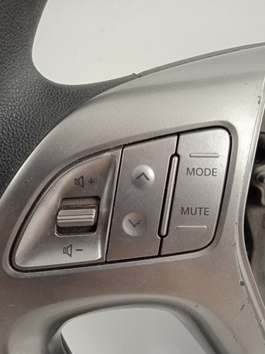 VOLANTE DIREÇÃO IX35 2011/2018 USADO MARCAS DE USO 