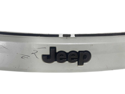 MOLDURA TAMPA TRASEIRA JEEP COMPASS 2017 A 2025 ORIGINAL