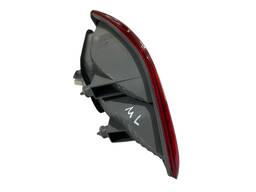 LANTERNA TRASEIRA DIREITA HB20 HATCH 2013 A 2019 (MALA)