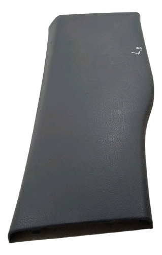 ACABAMENTO COLUNA INFERIOR DIANTEIRA DIREITA  AMAROK 2010/16