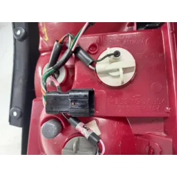 LANTERNA TRASEIRA ESQUERDA TUCSON 2005 2006 A 2017