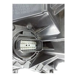 FAROL DIREITO RAM RAMPAGE LED ORIGINAL RH147001307 DET 23 A
