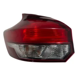 Lanterna Traseira Esquerda Kicks 2017-2021 (canto)