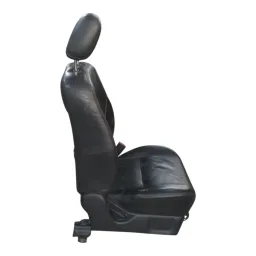 BANCO PASSAGEIRO MITSUBISHI TR4 2010 A 2015 (COURO)