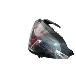 Lanterna traseira direita Peugeot 208 2021 2022 2023 2024
