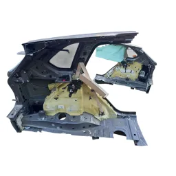 TRASEIRA LATERAL ESQUERDA BMW X5 F15 2014 2015 A 2018