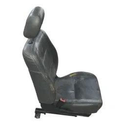 BANCO MOTORISTA MITSUBISHI TR4 2003 A 2009 (COURO) (DETALHE)