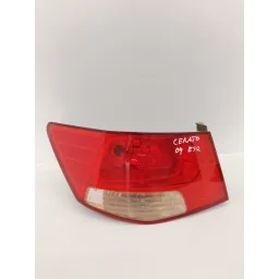 LANTERNA TRASEIRA ESQUERDA KIA CERATO SEDAN 2009 2010 A 2012