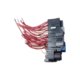 MODULO CAIXA FUSIVEIS RENAULT FLUENCE 2012 2013 2014 A 2016