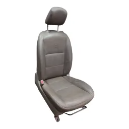 BANCO DIANTEIRO ESQUERDO LIVINA 2010 2011 A 2014