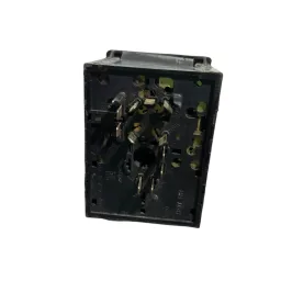 BOTÃO FAROL CHAVE INTERRUPTOR LUZ GM CORSA MONTANA 02 A 12