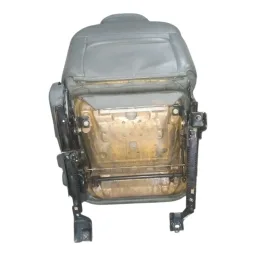 BANCO MOTORISTA PAJERO SPORT 2001 A 2011 (COURO) (DETALHE)