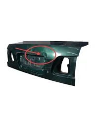 TAMPA TRASEIRA CIVIC 1999 A 2000 DETALHE