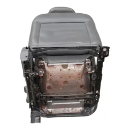 BANCO MOTORISTA PAJERO SPORT 2001 A 2011 (COURO) (DETALHE)