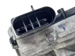 GALHADA LIMPADOR PARABRISA TAOS 2022 2023 2024/..