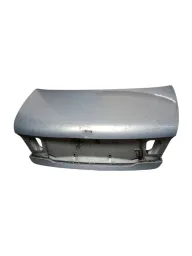 Tampa Traseira Omega 1999 a 2002