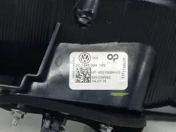 LANTERNA TRASEIRA DIREITA TAOS 2022 2023 A 2025 (MALA)