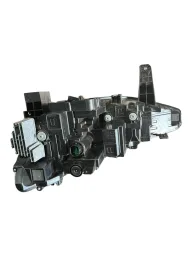 FAROL DIREITO HAVAL H6 2023 2024 2025/.. DETALHE