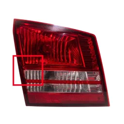 LANTERNA TRASEIRA ESQUERDA DODGE JOURNEY 2009 2011 (MALA)